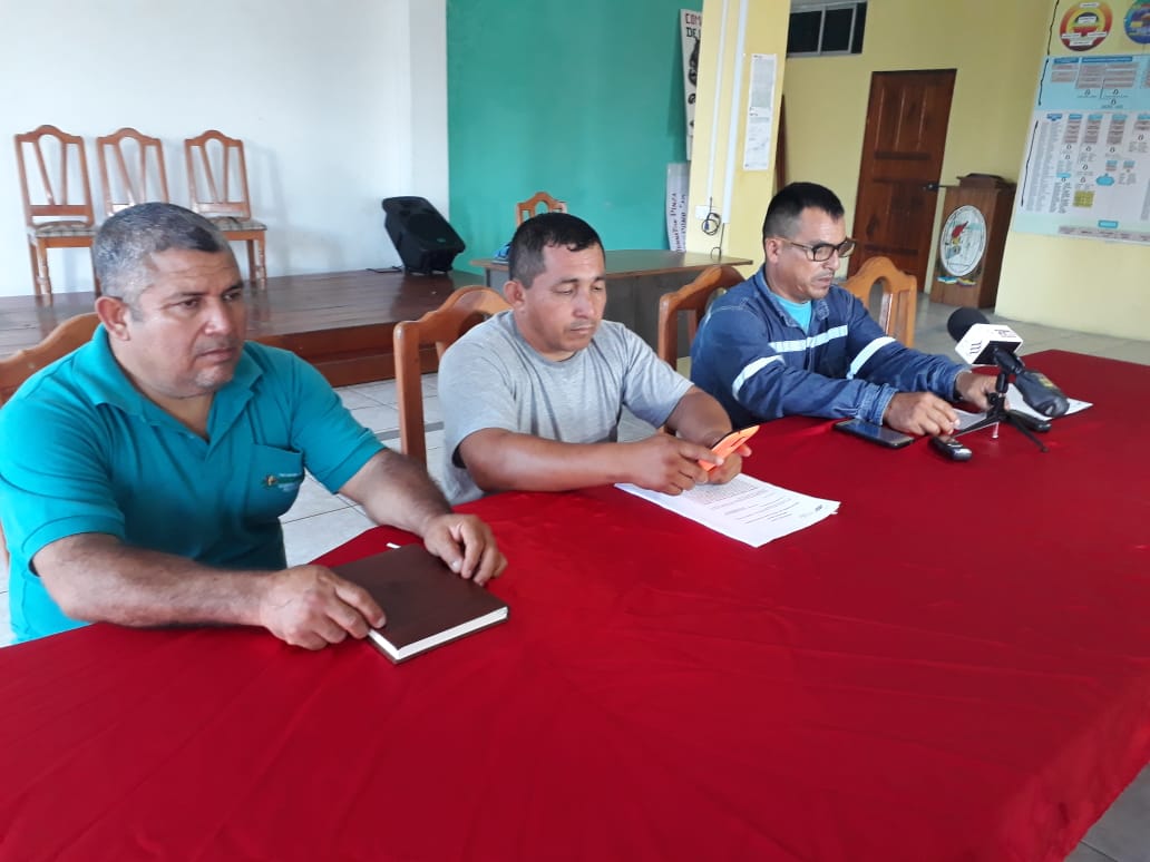 Ministro de trabajo interviene en el despido de trabajadores del Gobierno Provincial de Sucumbíos.